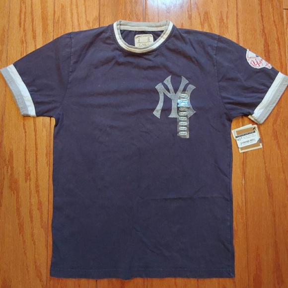 Red Jacket Other - New York Yankees Red Jacket Vintage/Distressed Tee